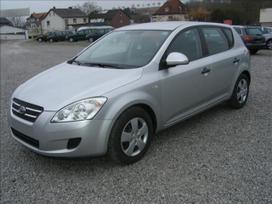 Kia Ceed Darbo laikas i v 8 00 16 30 val