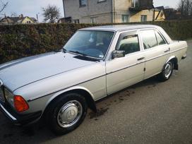 Mercedes-Benz 300, 3.0 l., saloon / sedan
