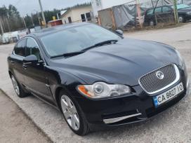 Jaguar XF по частям. Automobilis dalimis