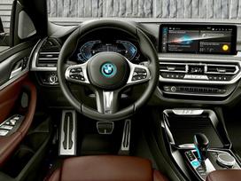 BMW iX3 консоль, подушки безопасности, ремни безопасности