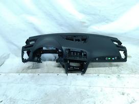 Audi Q5, 8R1858041  8R1857041F, rezerves daļās. Panelė audi q5 2015m id 44154
