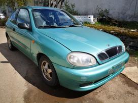 Daewoo Lanos for parts. Automobilis ardomas dalimis запасные части автомобил