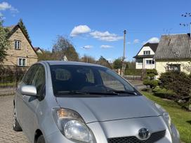 Toyota Yaris, 1.4 l., Хэтчбек