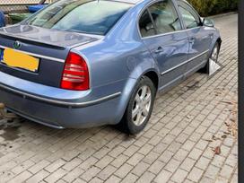 Skoda Superb Automobilis parduodamas dalimis galime pasiūlyti įvairių metų