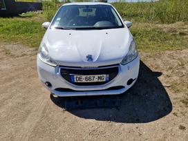 Peugeot 208 dalimis
