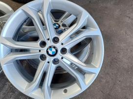 BMW, lengvojo lydinio, R18