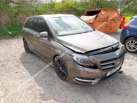 Mercedes-Benz B180 Dalimis variklio kodas 651 901 dėžės kodas 711 642 spalvos kod