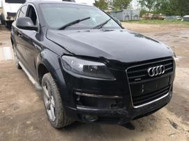 Audi Q7 dalimis