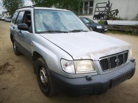Subaru Forester for parts. Automobilis ardomas dalimis запасные части автомобил