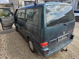 Volkswagen Transporter, passenger vans