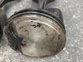 Mitsubishi Outlander, 4J11, pistons