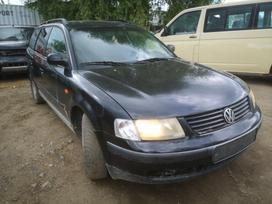 Volkswagen Passat for parts. Automobilis ardomas dalimis запасные части автомобил