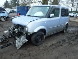 Nissan Cube по частям. Automobilis ardomas dalimis запасные части автомоби