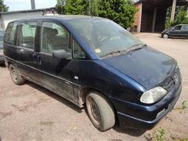 Peugeot 806