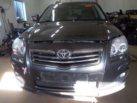 Toyota Avensis 1az fse
