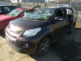 Toyota Urban Cruiser по частям. Is anglijos srs abs maza rida salono lietu ratlan