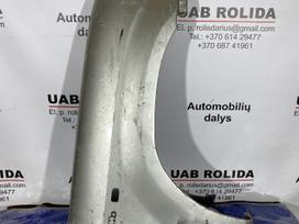 Toyota Land Cruiser kėbulo dalys