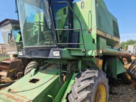 John Deere 1075