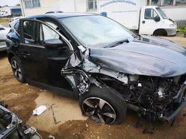 Nissan Qashqai dalimis. Automobilis ardomas