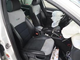 Skoda Octavia по частям. Vrs juodos lubos kablys variklis dirbo graziai