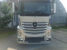 Mercedes-Benz Actros 1843, тягачи