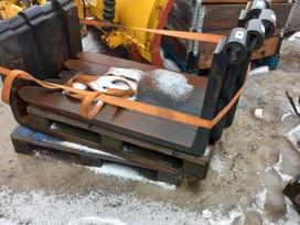 -Kita- Šakės, forklifts