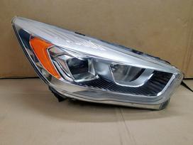 Ford Kuga, GV41, Detalės_suvalkiečių gatvė viber whatsapp žibintas gv41 13w0