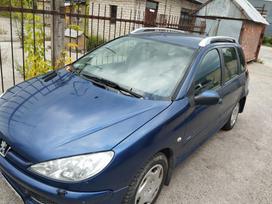 Peugeot 206 for parts. 2004 m 1 4 hdi ir 2005 1 4 benzinas r14 r15 ir r