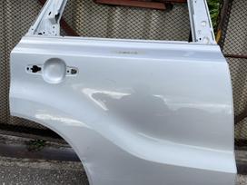 Suzuki Vitara durys