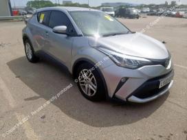 Toyota C-HR по частям. Toyota ch r 2022metų variklio kubatūra 1 8 hybridas