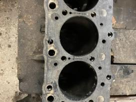 Mitsubishi L200, 4d56, engine block