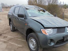 Mitsubishi L200 for parts