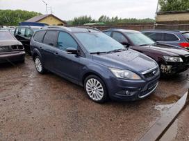 Ford Focus по частям. Dirbame nuo 8h iki 17h turime 1 6d 80kw bei 2 0d 100kw