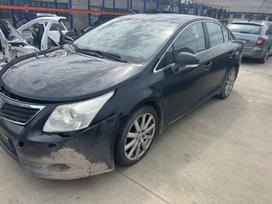 Toyota Avensis for parts. Odinis salonas navigacija kablys