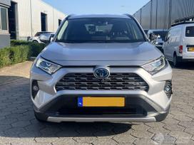 Toyota RAV4 по частям. Dalis siunčiame i kitus miestus