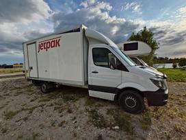 Mercedes-Benz Sprinter, krovininis mikroautobusas
