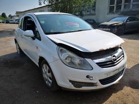 Opel Corsa dalimis. Automobilis ardomas dalimis запасные части автомобиля