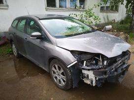 Ford Focus dalimis. Automobilis ardomas dalimis запасные части автомобиля