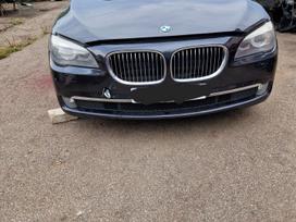 BMW 730