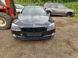 BMW 5 serija dalimis