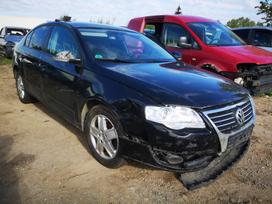 Volkswagen Passat по частям. Automobilis ardomas dalimis запасные части автомобил