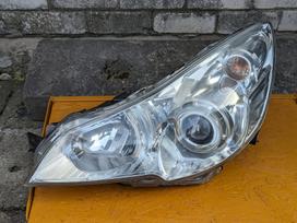 Subaru Outback lights