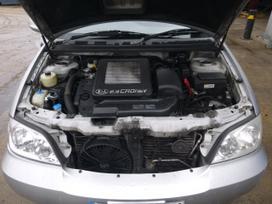 Kia Sedona dalimis. 2 9 crd delfi purkstukai