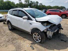 Ford Escape Automobilis iš jav dalimis ford escape kuga 1 5 benzinas