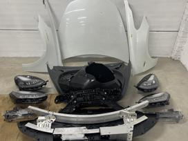 Tesla Model 3 for parts. Turim naujų bei naudotų tesla dalių prekiaujame te