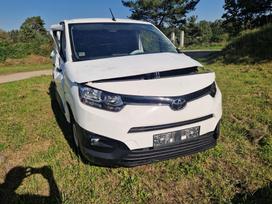 Toyota Proace City dalimis