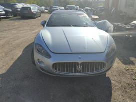 Maserati GranTurismo Yra daugiau daliu skambiti 37065999505