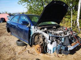 Toyota Avensis по частям. Automobilis ardomas dalimis запасные части автомобил