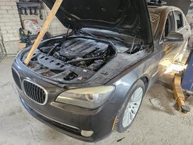 BMW 750 2012 bmw 750 lxi visas dalimis
