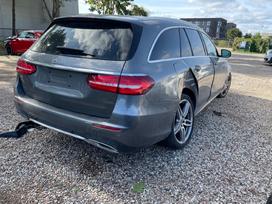 Mercedes-Benz E klasė Spalva 992 variklis 654 920